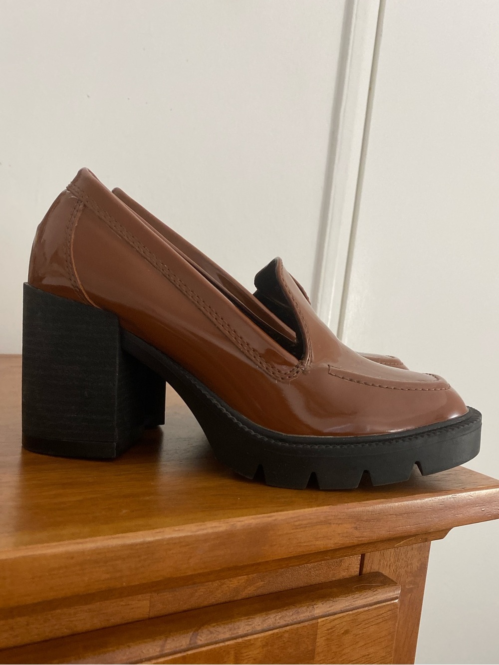 Blondo Josie Waterproof Heeled Loafer Brown US 7